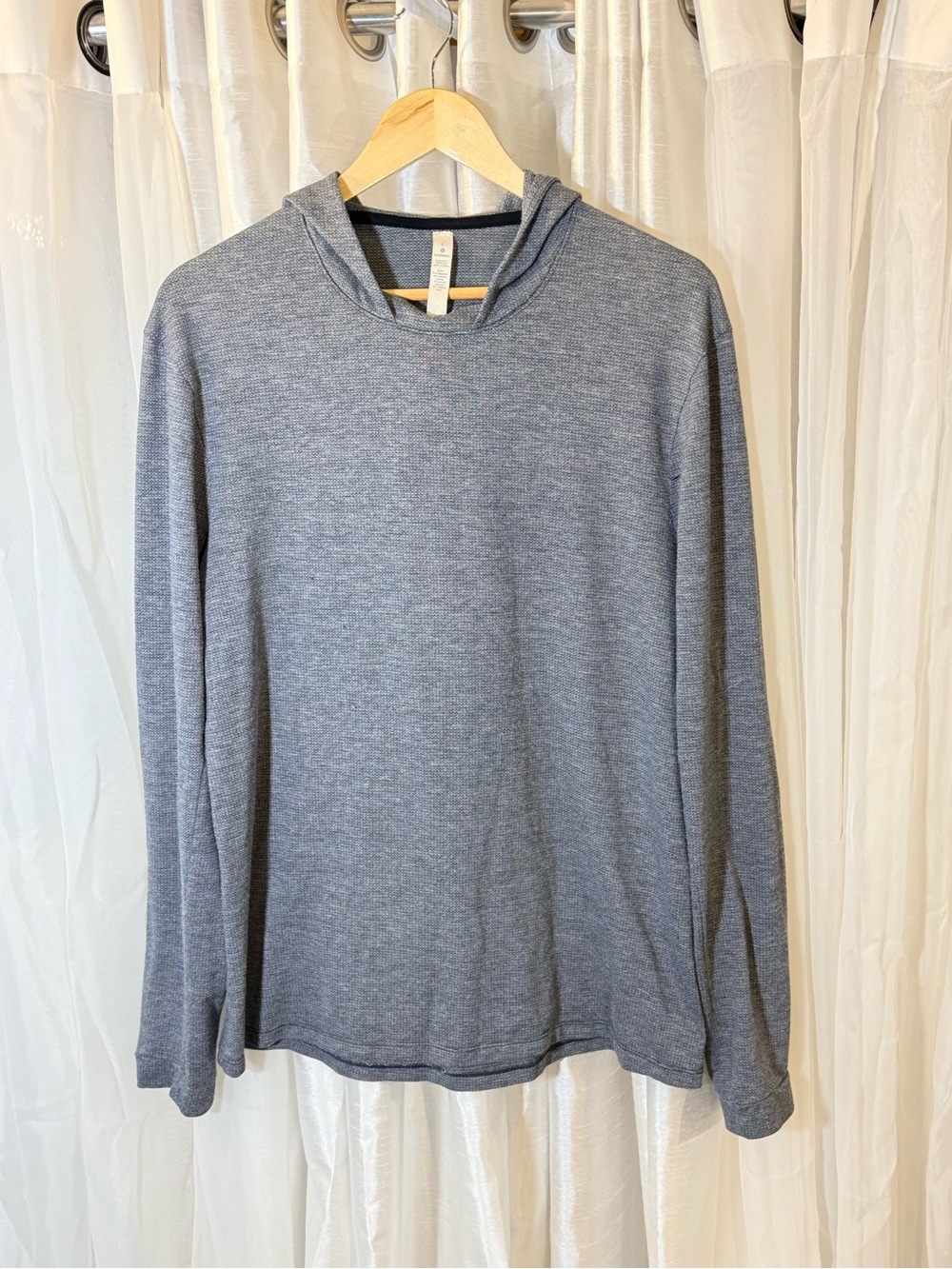 Men's Lightweight Hooded Long-Sleeve Shirt - Gray